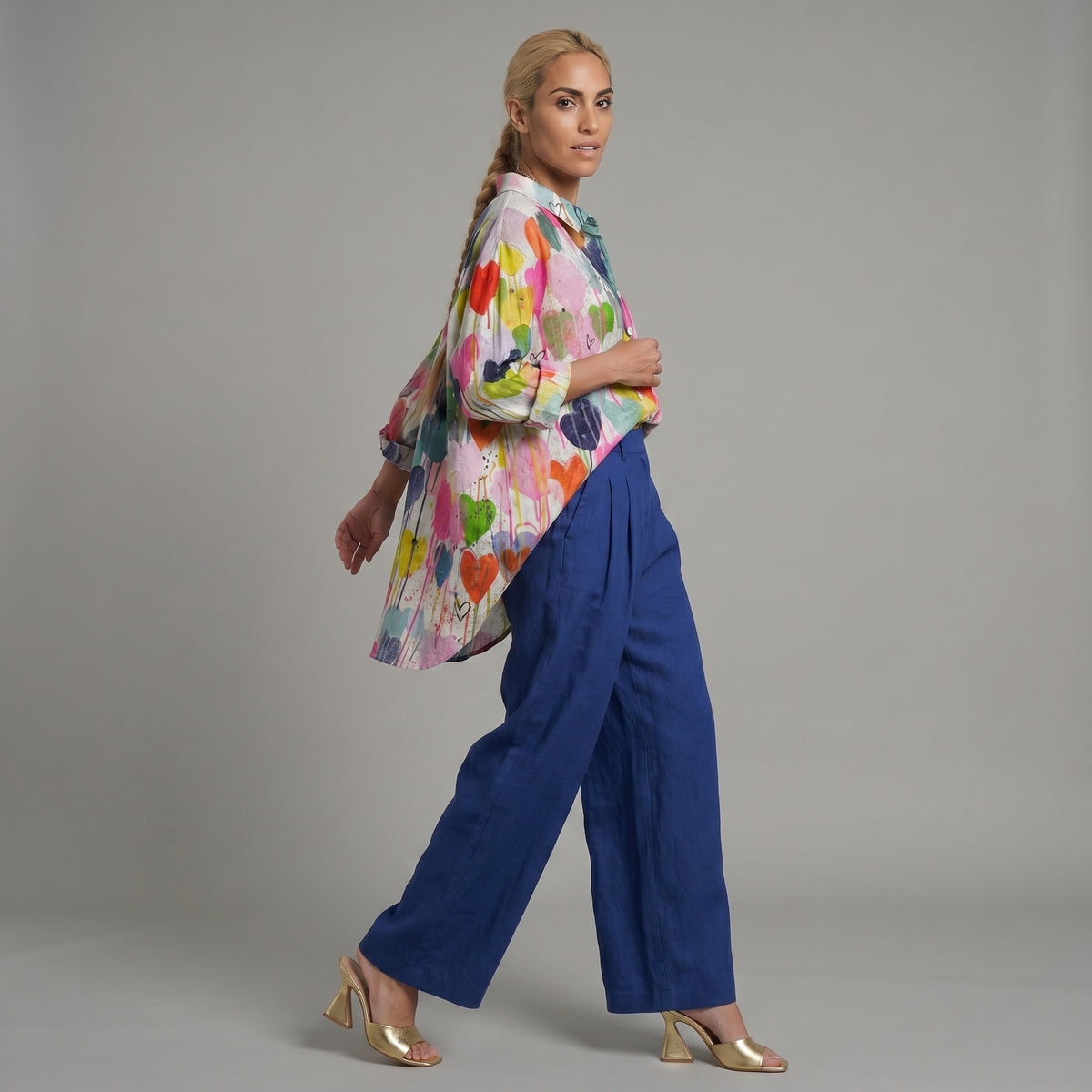 Thalia™ | Blusa de lino atemporal con diseño de fantasía