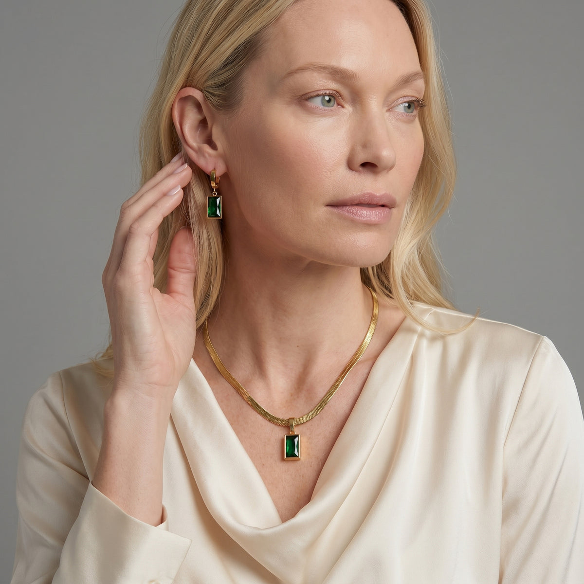 Conjunto de joyas Lina Esmeralda