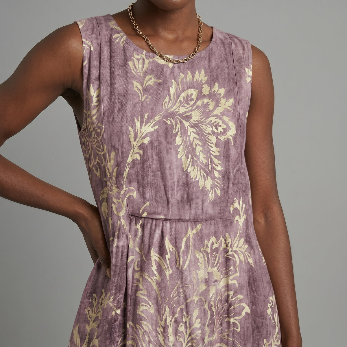 Mia™ | Vestido Midi de Flores