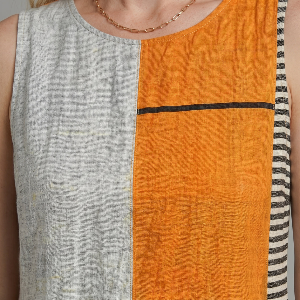 May™ | Vestido midi de bloques de color