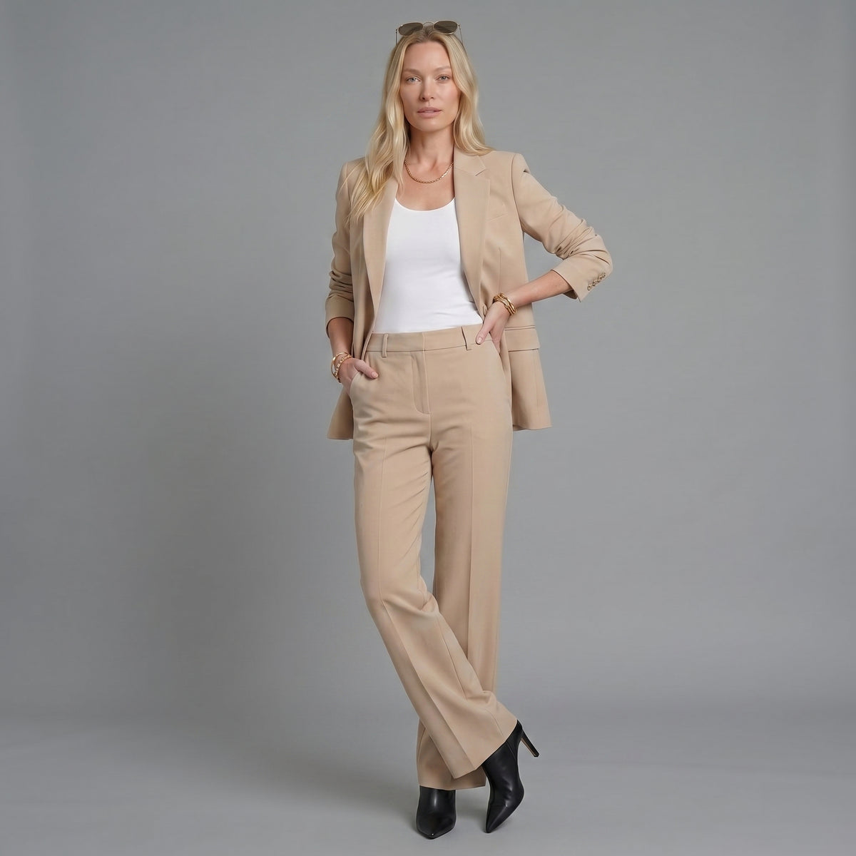 Vanessa™ | Elegante conjunto de traje con pantalones acampanados