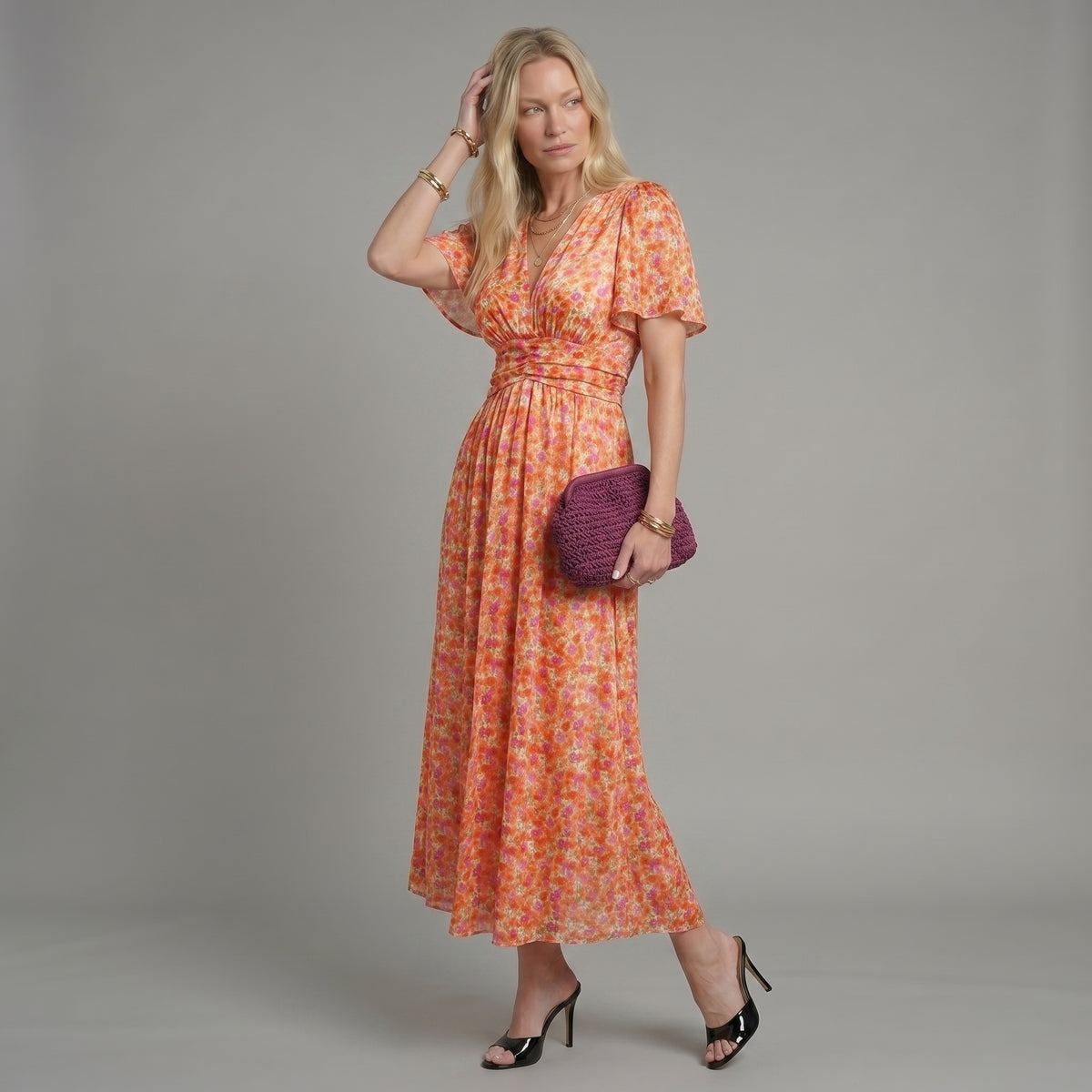 Elsie - Vestido clásico con escote en V