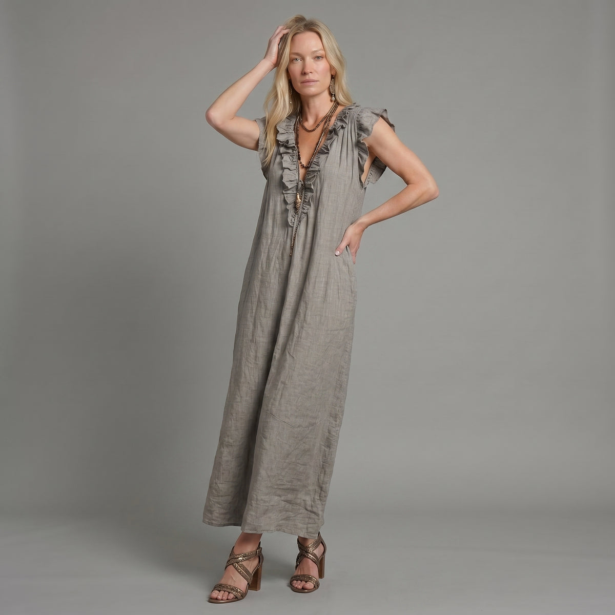 Vestido maxi bohemio sin mangas con escote en V y caída fluida