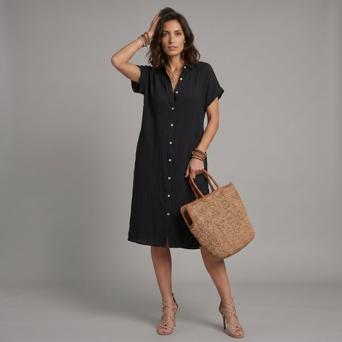 Vestido midi negro bohemio moderno de corte relajado